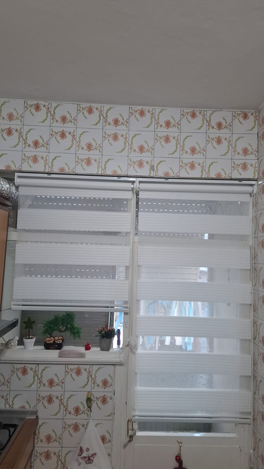 Stor ve zebra perde